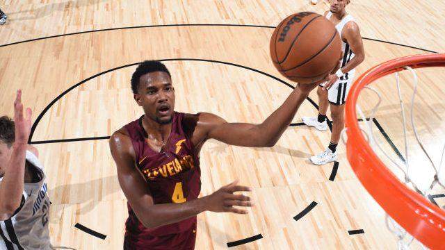 星空体育app官方网站-骑士结束夏季联赛征程 侧翼引援成管理层新任务